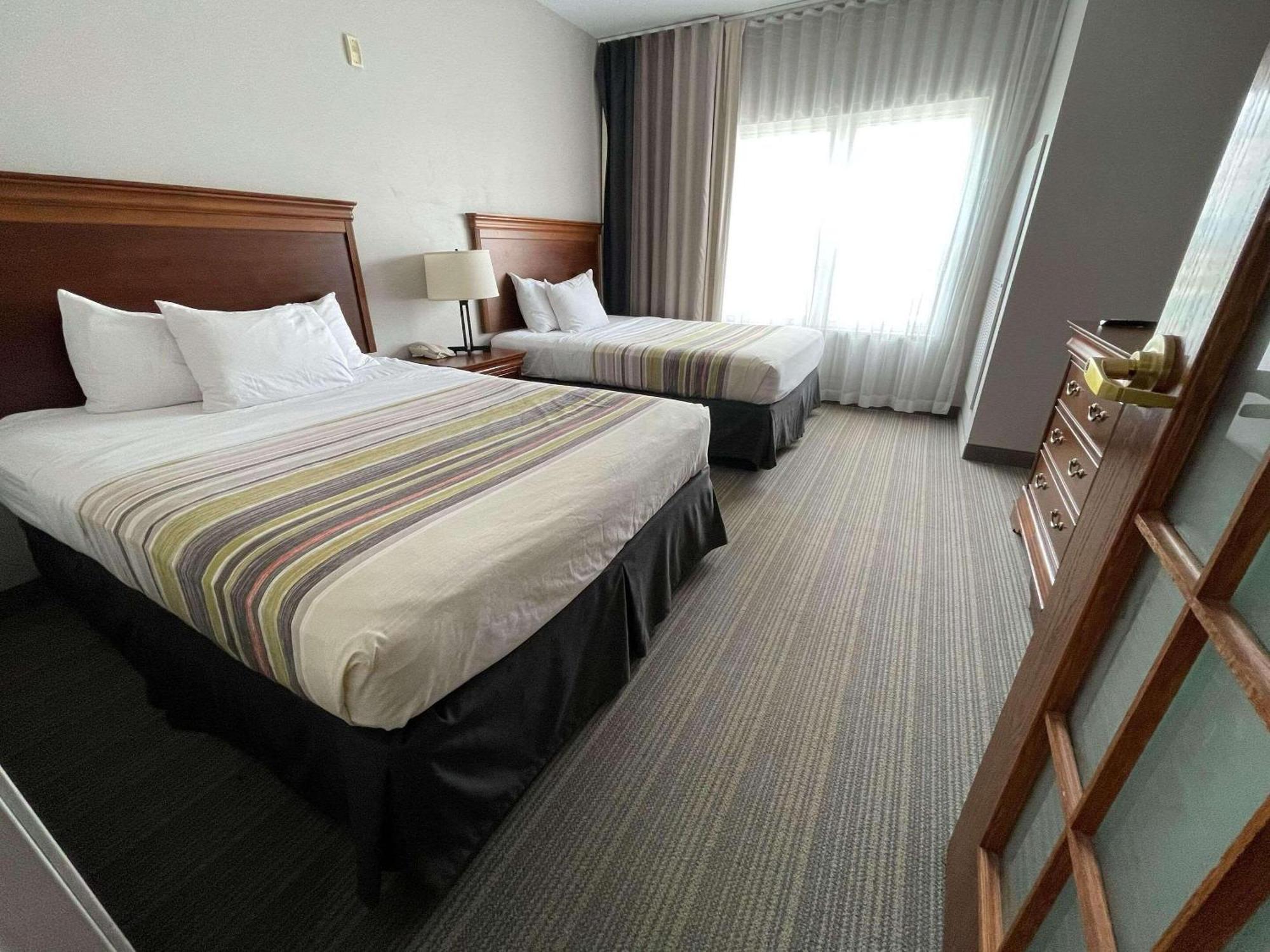 Little Chute Country Inn & Suites By Radisson, Appleton North, Wi מראה חיצוני תמונה